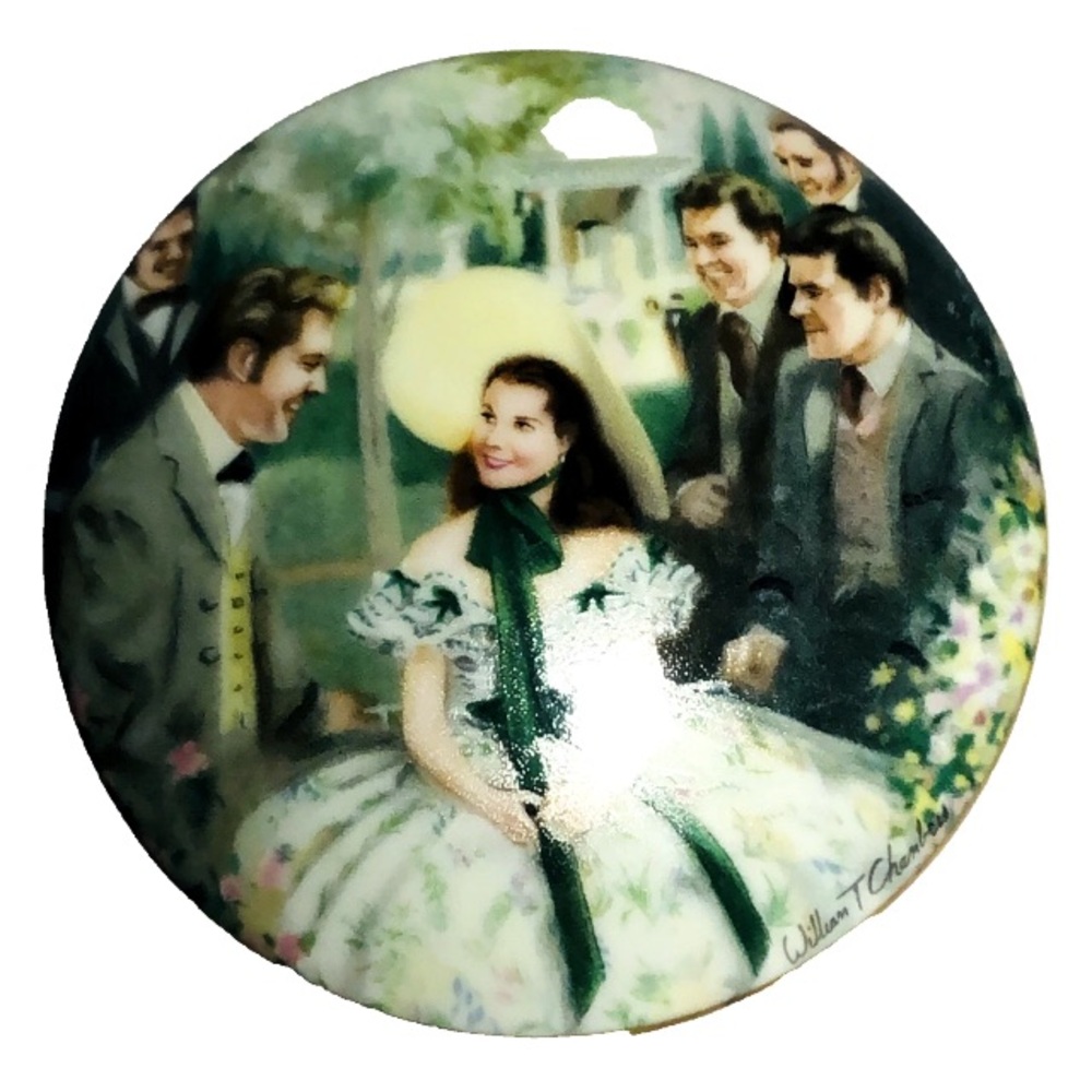 “Scarlet at Twelve Oaks”Gone With The Wind 1991 Trinket Box. Plays Tara’s Theme